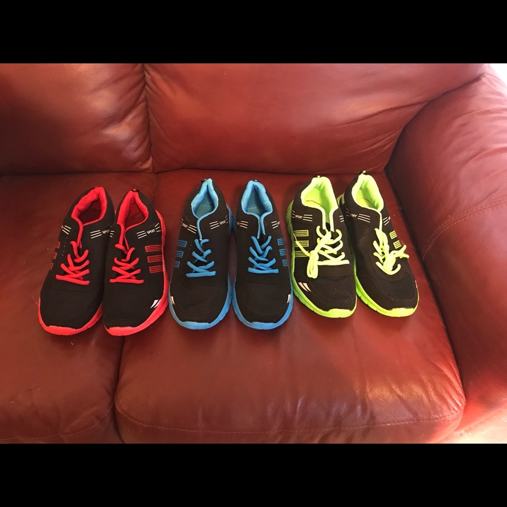 Hong’s running shoes size 9 new with out tags